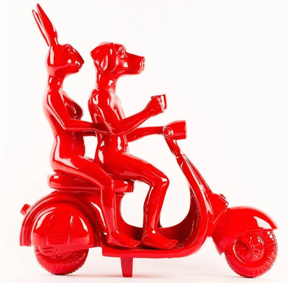 Vespa riders (red)